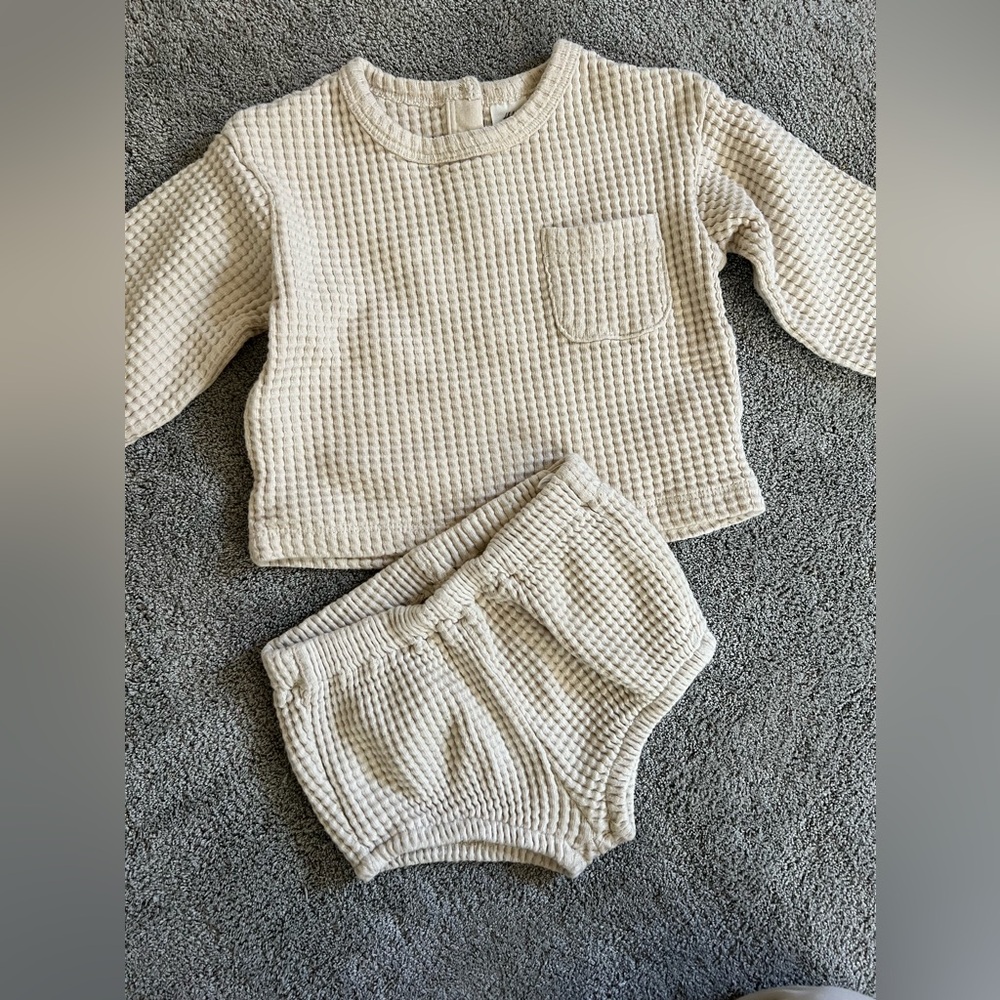 H&M Waffle Knit Set - Size 9m - EUC